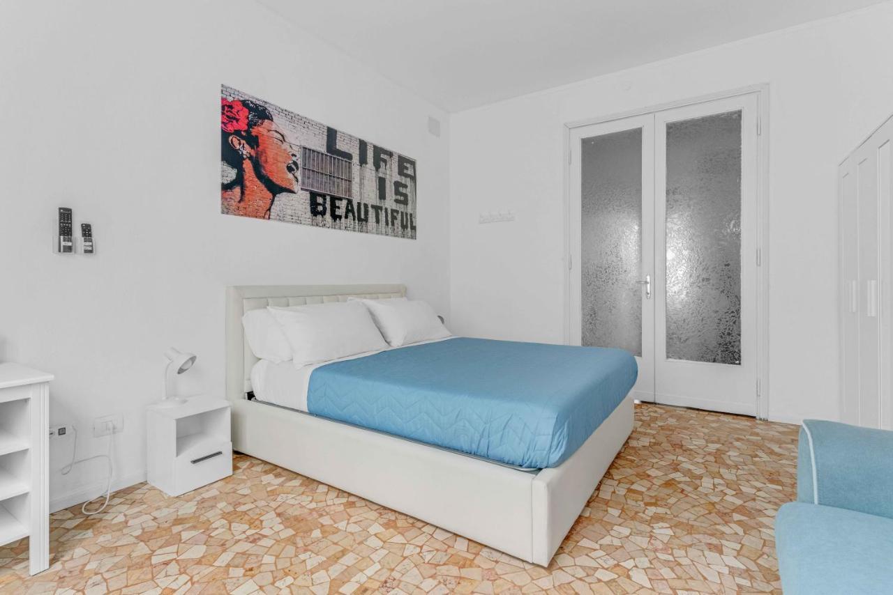 Apartment Mico Allianz Fiera, City Life, San Siro Milan Exterior photo