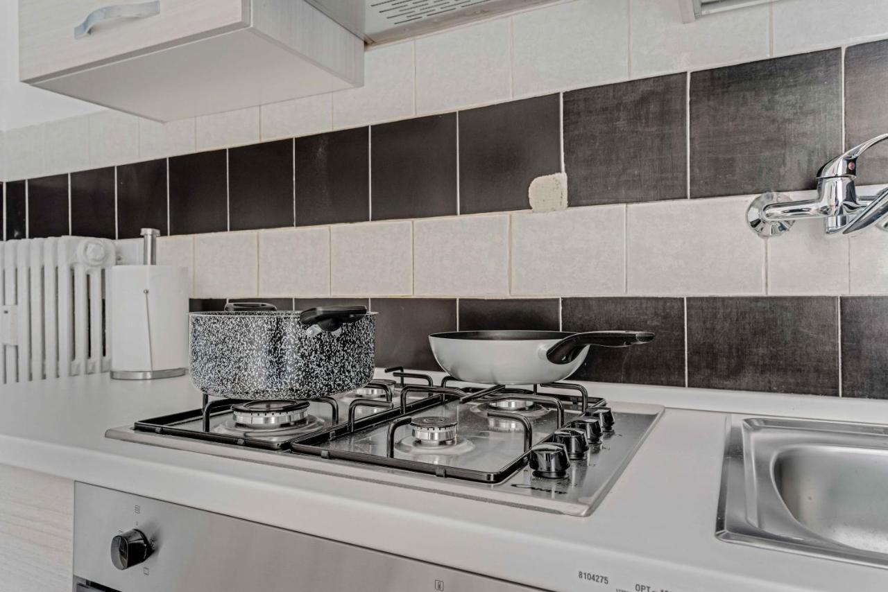 Apartment Mico Allianz Fiera, City Life, San Siro Milan Exterior photo